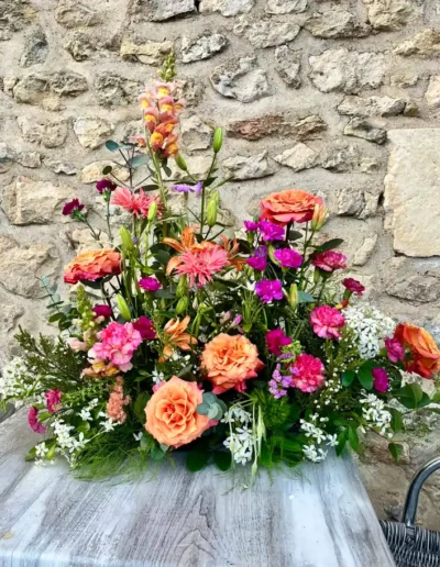 Composition florale de deuil realise par une artisan fleuriste a poitiers
