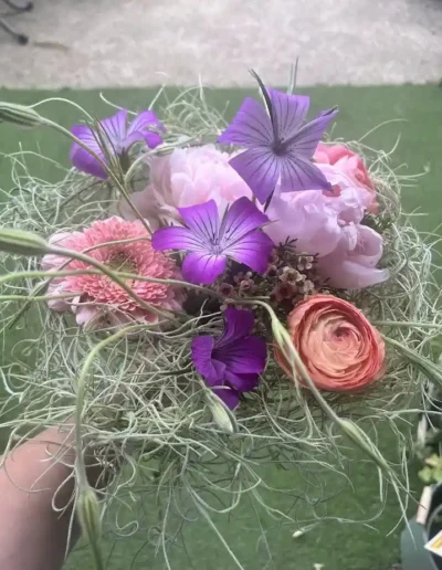creation florale originale pivoine renoncule fleuriste poitiers